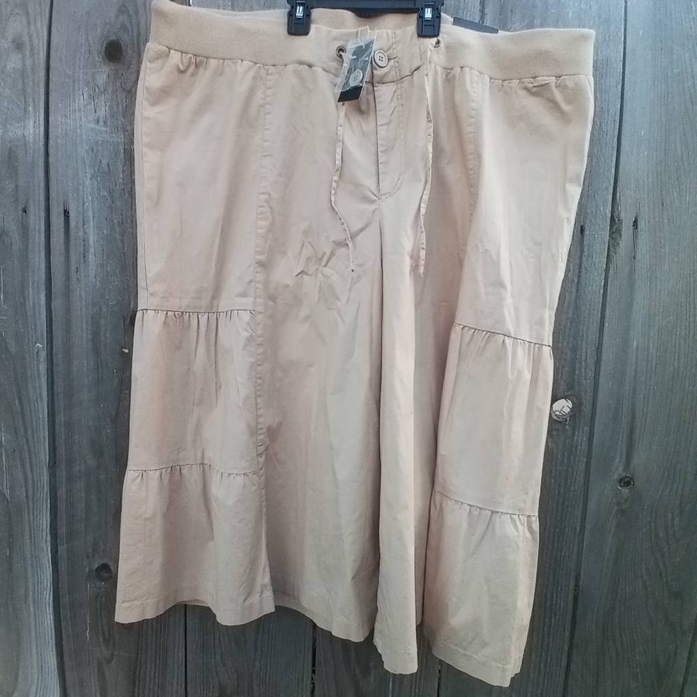 Lane Bryant Beige Pedal Pusher Cropped Pants 24 High Rise Elastic Tie Waist New
